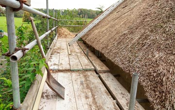 advantages of Baldwins Gate thatch roofing